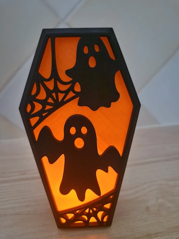 Décoration Halloween lumineuse fantômes – format 16 cm